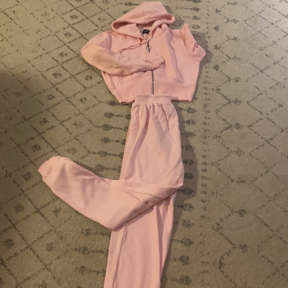 Pretty Little Thing Sweat Set